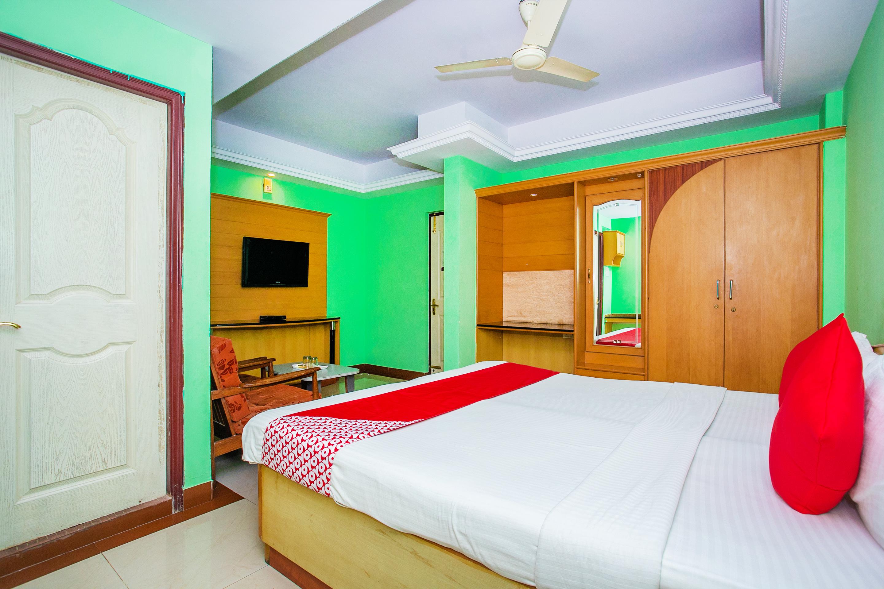 Oyo 331 Hotel Skanda Shelters Bangalore Exterior photo