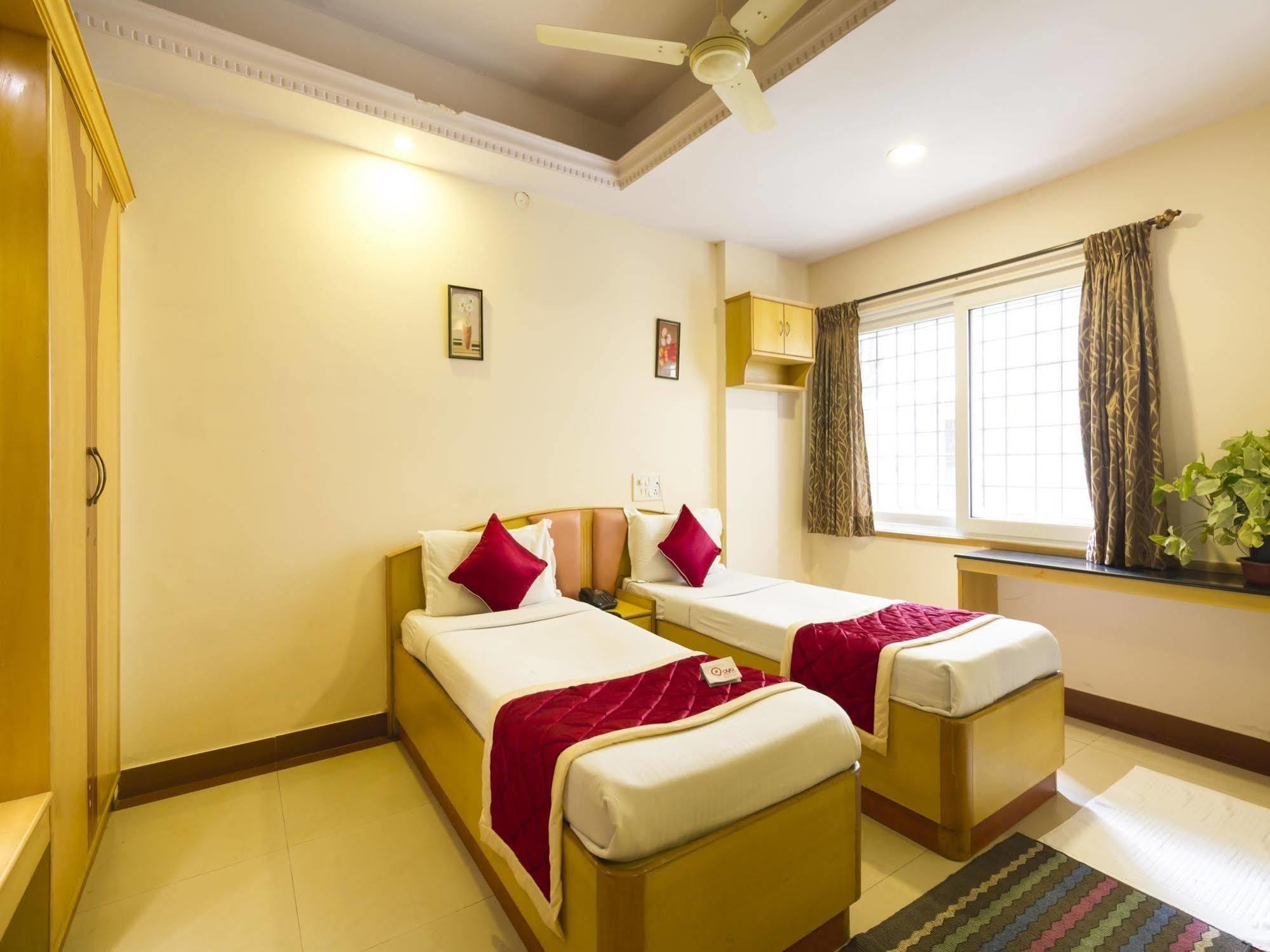 Oyo 331 Hotel Skanda Shelters Bangalore Exterior photo